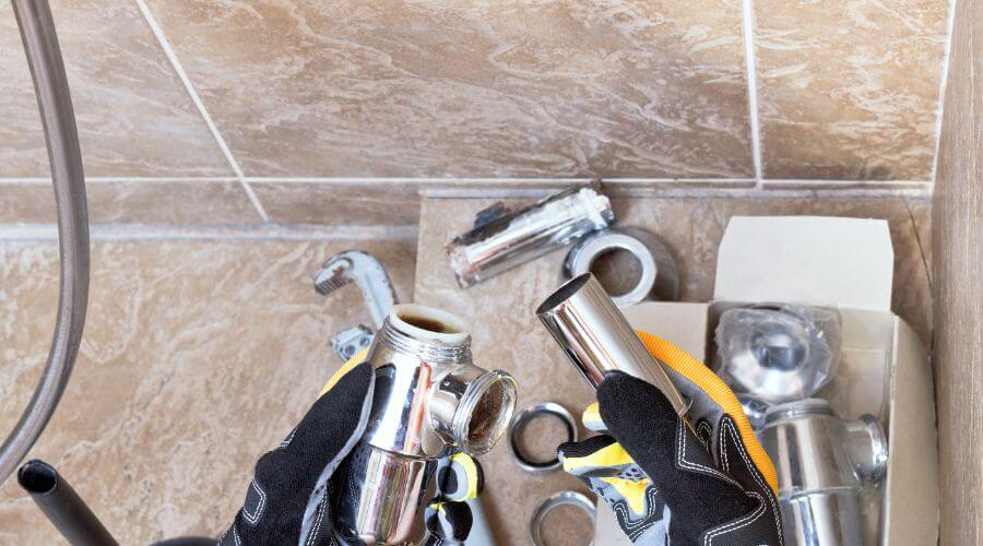 Professional gutter cleaning in Malcolm, AL